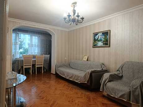 Elan №6261318 - Bakı, Nizami m., 3 otaqlı, 75 m², 5/5 mərtəbə
