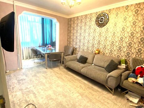 Elan №6261320 - Bakı, 20 Yanvar m., 2 otaqlı, 45 m², 3/5 mərtəbə