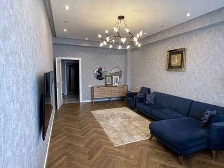 3 rooms · 95 m² · floor 14/19, Qələbə Residence