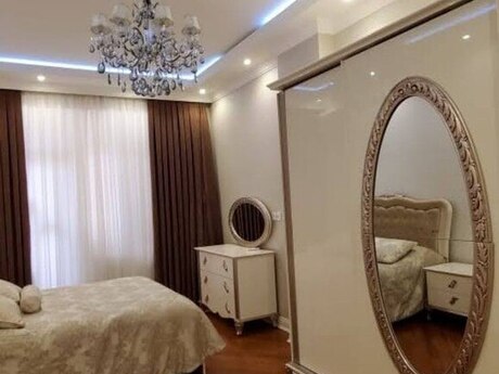 3 otaqlı mənzil, 110 m², İnşaatçılar: 350 000 ₼ 3
