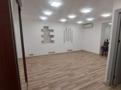 2-комн. офис - м. Нариман Нариманов - 53 м²