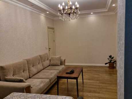 3-room apartment, 75 m², Azadlıq Prospekti: 195 000 ₼ 2