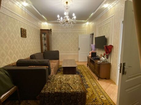 Объявление №6261812 - Баку, м. Мемар Аджеми, 2-комн., 60 м², 3/5 этаж