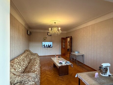 3-комн. вторичка - Наримановский  р. - 90 м²