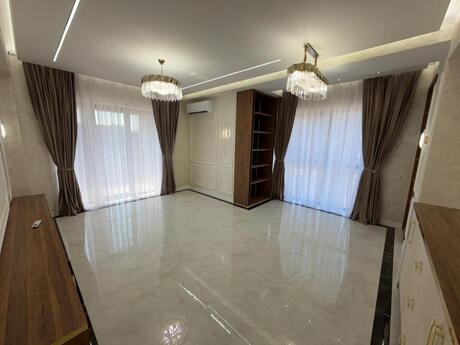 3 otaqlı mənzil, 126 m², BCR Khatai: 630 000 ₼ 2