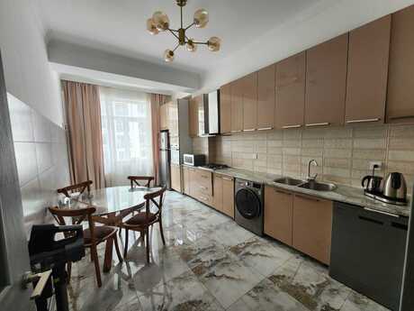 2 otaqlı mənzil, 95 m², Nərimanov: 325 000 ₼ 5