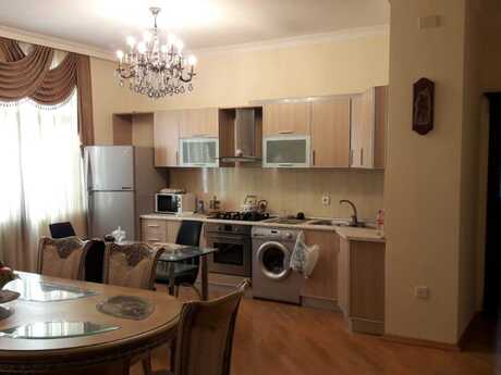 3-комнатная квартира, 120 м², Nizami: 372 000 ₼ 2