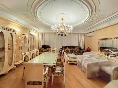 4 otaqlı mənzil, 218 m², 28 May: 629 000 ₼ 4