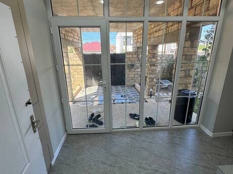 8 otaqlı həyət evi/bağ evi - Masazır q. - 250 m²