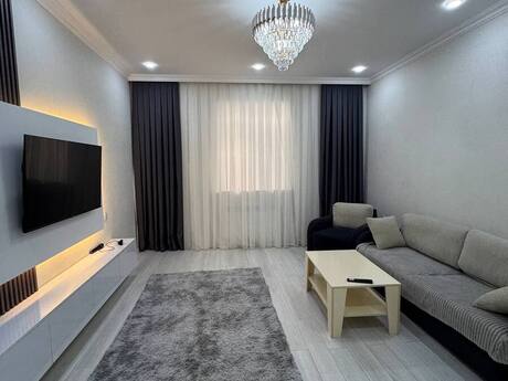 8 otaqlı həyət evi/bağ evi - Masazır q. - 250 m²