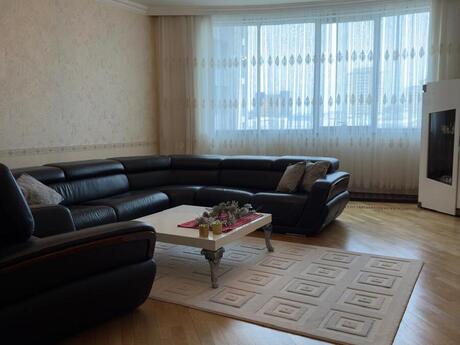 3-room apartment, 171 m², Sahil: 800 000 ₼ 2