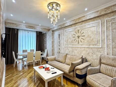 Объявление №6262578 - Баку, м. Ази Асланов, 3-комн., 90 м², 10/18 этаж