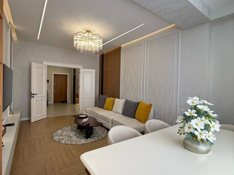 3 otaqlı mənzil, 120 m², 28 May: 490 000 ₼ 3
