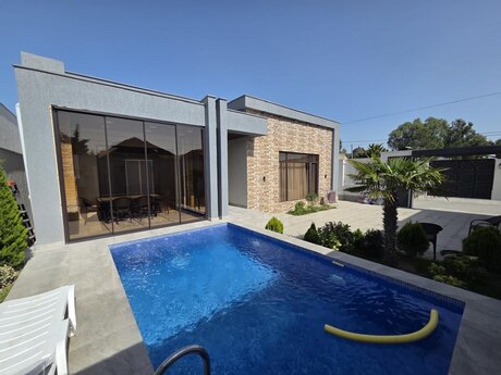 Elan №6262679 - Bakı, Mərdəkan q., 3 otaqlı, 250 m²