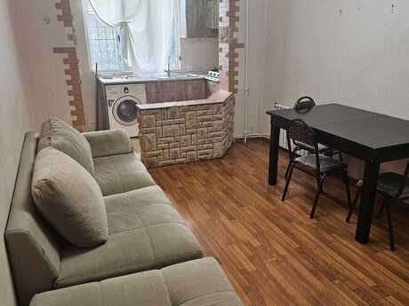 Elan №6262798 - Bakı, Həzi Aslanov m., 2 otaqlı, 45 m², 1/9 mərtəbə