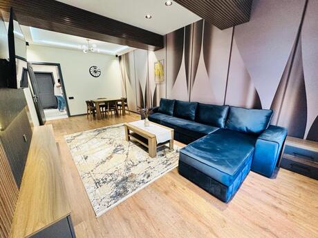 Elan №6262980 - Bakı, Şah İsmayıl Xətai m., 2 otaqlı, 80 m², 10/16 mərtəbə