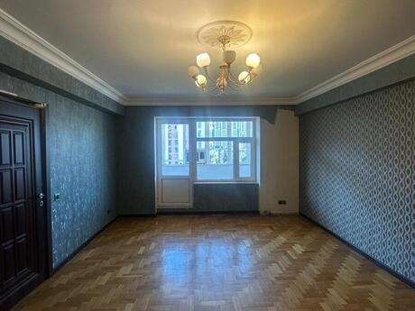 5 otaqlı mənzil, 180 m², Nizami: 375 000 ₼ 5