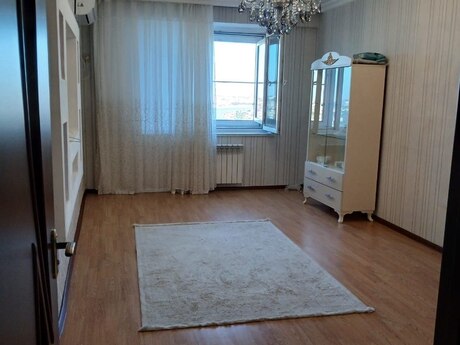 Объявление №6263123 - Баку, пос. Бакиханова, 2-комн., 60 м², 19/20 этаж
