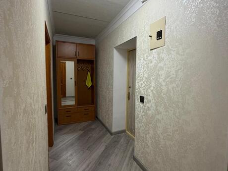 3 otaqlı köhnə tikili - Xalqlar Dostluğu m. - 60 m²