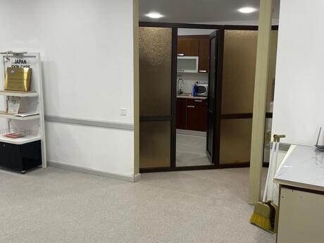 Kirayə 8 otaqlı mənzil, 330 m², Nəsimi: 2 300 ₼/ay 2