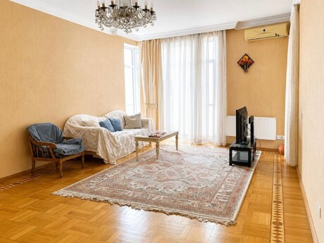 Elan №6263877 - Bakı, Əhmədli m., 3 otaqlı, 125 m², 8/14 mərtəbə