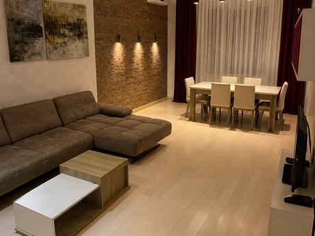 Elan №6264032 - Bakı, Nizami m., 3 otaqlı, 205 m², 11/14 mərtəbə