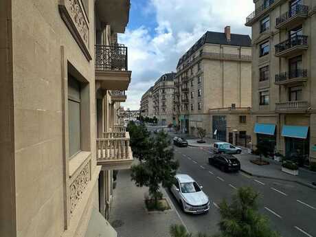 4 otaqlı mənzil, 160 m², Ağ şəhər: 644 000 ₼ 4
