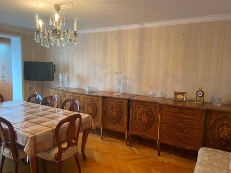 3 otaqlı köhnə tikili - Nizami m. - 60 m²