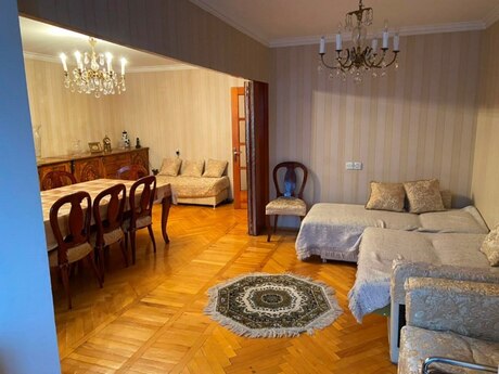 3 otaqlı köhnə tikili - Nizami m. - 60 m²
