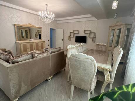 Kirayə 3 otaqlı mənzil, 135 m², 28 May: 1 500 ₼/ay 3