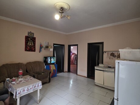 4 otaqlı mənzil, 83 m², Nizami: 210 000 ₼ 2