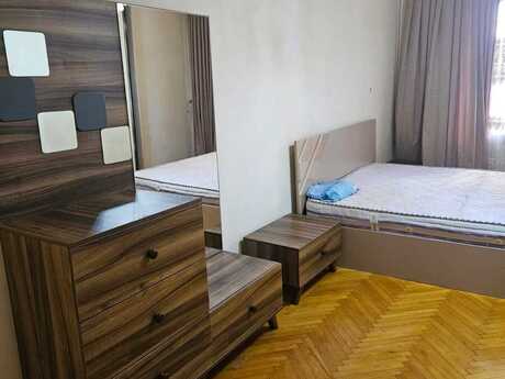 Объявление №6264283 - Баку, м. Иншаатчылар, 3-комн., 70 м², 2/5 этаж