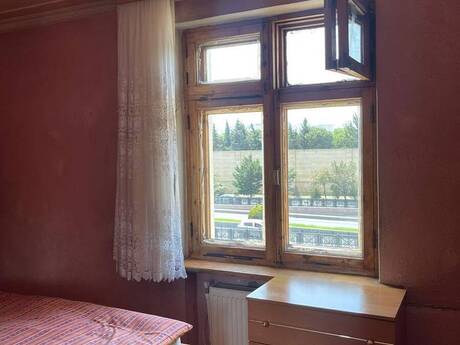 2 otaqlı köhnə tikili - Nərimanov r. - 44 m²