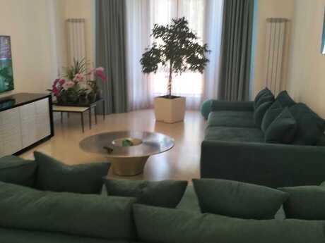 5 otaqlı həyət evi, 440 m², Azadlıq Prospekti: 850 000 ₼ 5