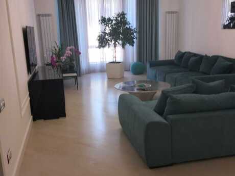 5 otaqlı həyət evi, 440 m², Azadlıq Prospekti: 850 000 ₼ 3