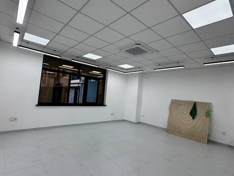 1 otaqlı ofis - 28 May m. - 70 m²