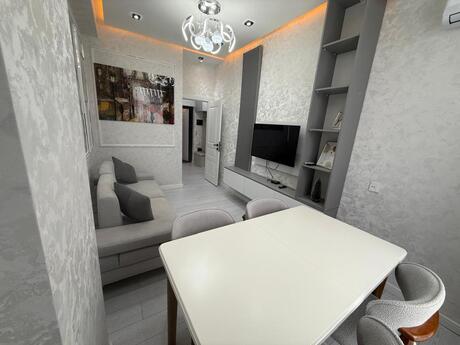 Объявление №6264511 - Баку, м. Кара Караев, 2-комн., 40 м², 16/17 этаж
