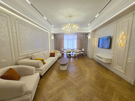 3-room apartment, 128 m², Qara Qarayev: 430 000 ₼ 2
