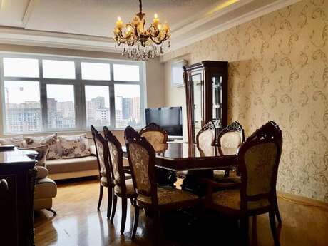 Elan №6264735 - Bakı, Gənclik m., 3 otaqlı, 110 m², 14/18 mərtəbə