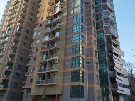 4 rooms · 190 m² · floor 7/16, 28 May