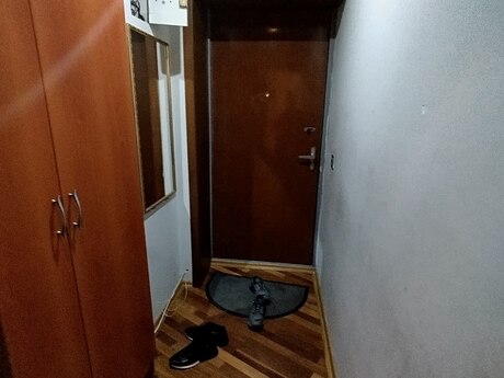 Elan №6264848 - Bakı, Elmlər Akademiyası m., 2 otaqlı, 50 m², 5/5 mərtəbə