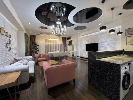 Kirayə 3 otaqlı mənzil, 120 m², Şah İsmayıl Xətai: 2 000 ₼/ay 5