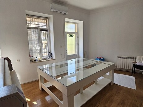 5 otaqlı həyət evi, 200 m², İçəri Şəhər: 600 000 ₼ 4
