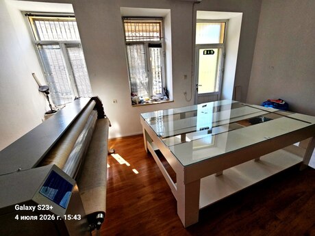 Kirayə 3 otaqlı mənzil, 100 m², İçəri Şəhər: 1 000 ₼/ay 4
