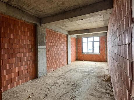 3 otaqlı yeni tikili - Bakıxanov q. - 125 m²