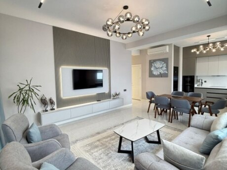 Kirayə 3 otaqlı mənzil, 125 m², Ağ şəhər: 2 500 ₼/ay 4