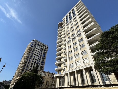 Olympus 28 May kompleksində 2 otaqlı yeni tikili mənzil satılır, 79 m², 210 000 AZN, şəkil 5 / 9