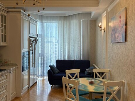 3 otaqlı mənzil, 142 m², Azadlıq Prospekti: 440 000 ₼ 5