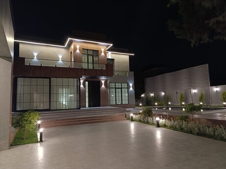 6 otaqlı həyət evi/bağ evi - Mərdəkan q. - 300 m²
