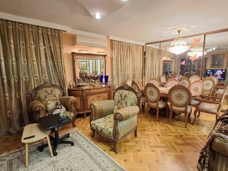 3-room apartment, 95 m², Azadlıq Prospekti: 215 000 ₼ 5